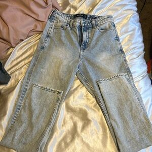 Hollister High-rise Mom Jeans